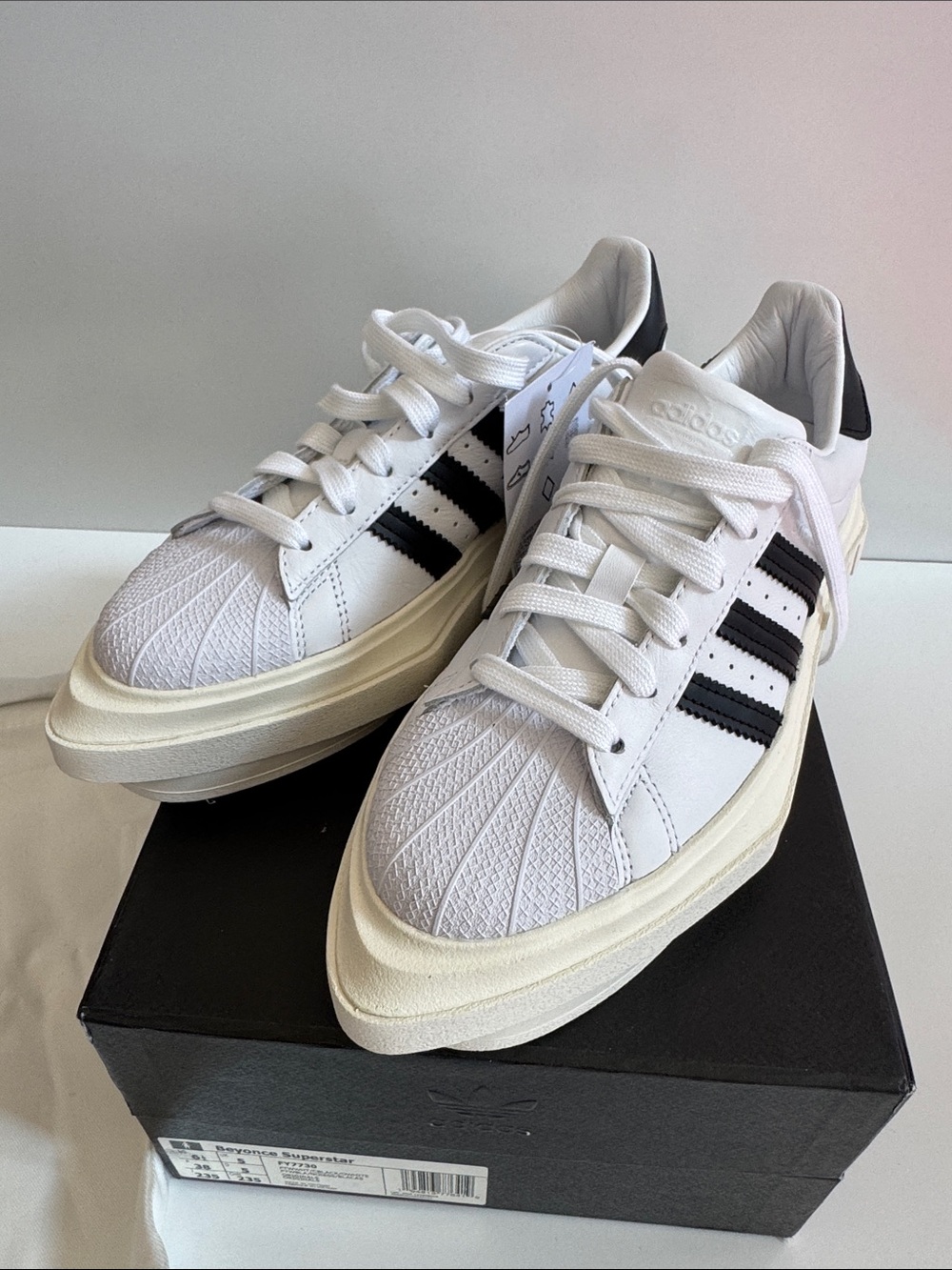 Adidas Ivy Park Beyonce Superstar Sneakers White Black IT38 Brand New US6.5